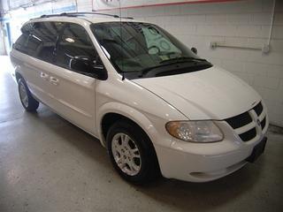 Dodge Grand Caravan 2002 photo 2