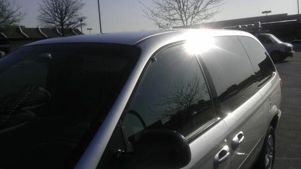 Dodge Grand Caravan 2002 photo 1