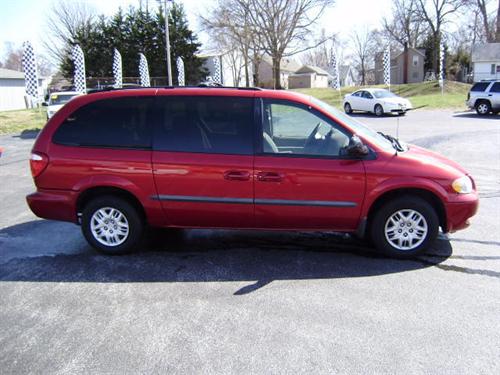 Dodge Grand Caravan 2002 photo 3