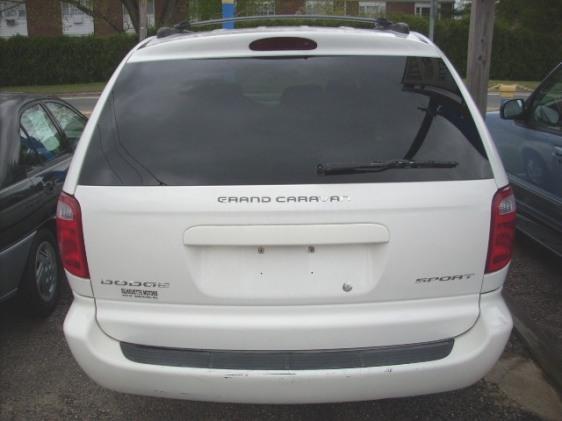 Dodge Grand Caravan 2002 photo 4