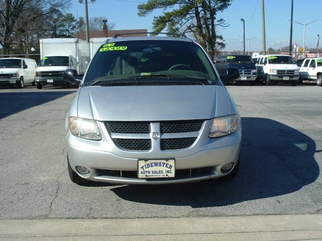 Dodge Grand Caravan 2002 photo 1