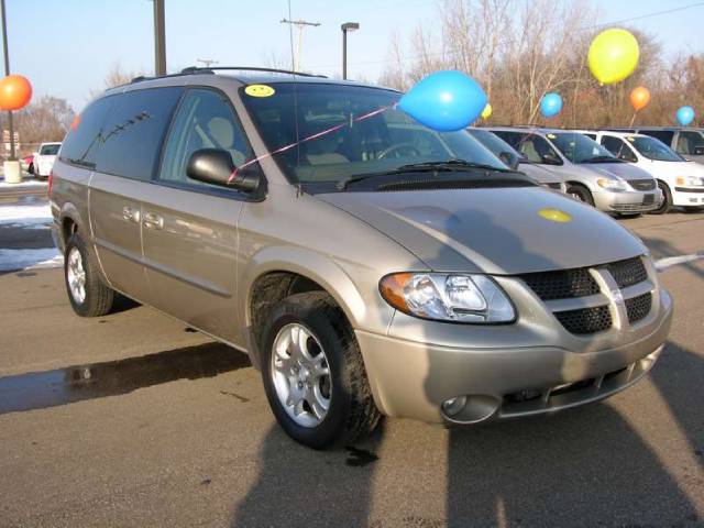 Dodge Grand Caravan 2002 photo 5