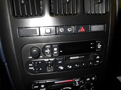 Dodge Grand Caravan 2002 photo 2