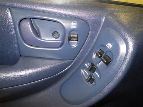 Dodge Grand Caravan 2002 photo 5