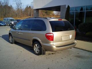 Dodge Grand Caravan 2002 photo 4