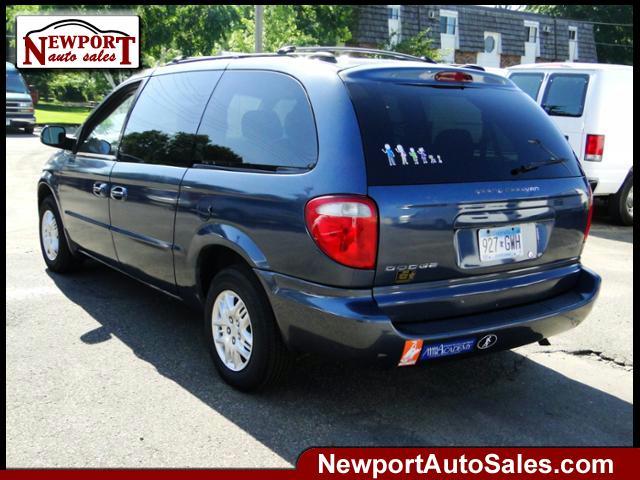 Dodge Grand Caravan 2002 photo 2