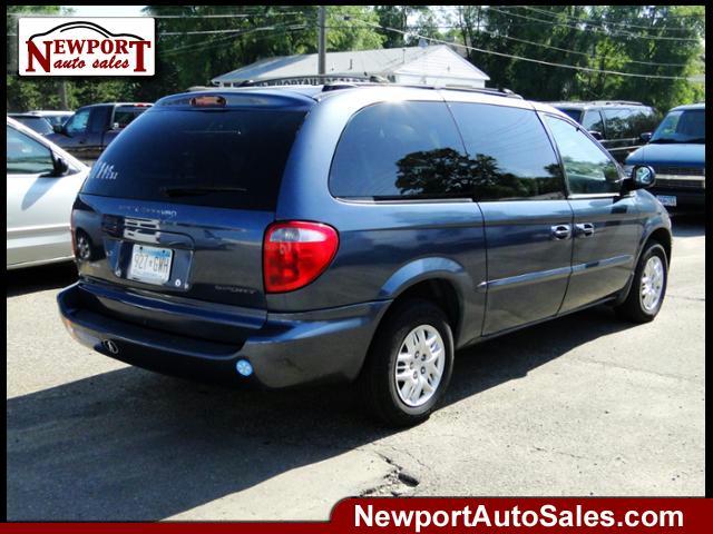 Dodge Grand Caravan 2002 photo 4