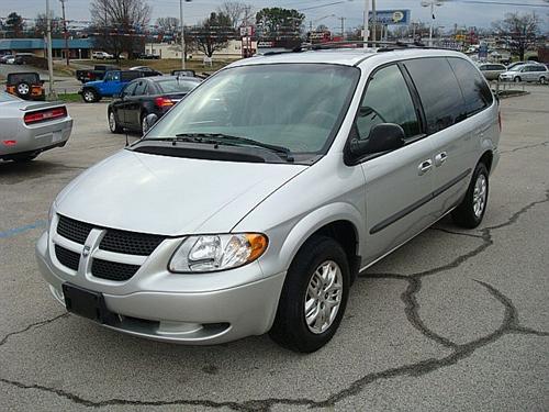 Dodge Grand Caravan 2002 photo 3
