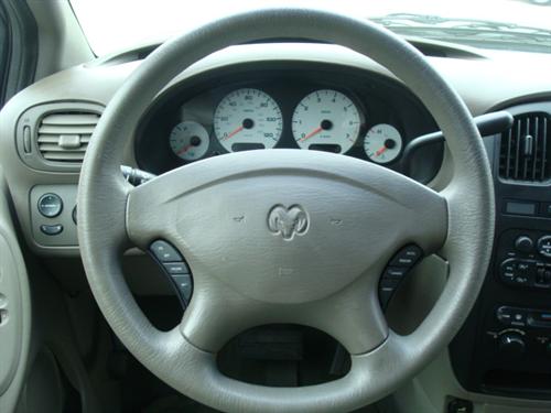 Dodge Grand Caravan 2002 photo 5