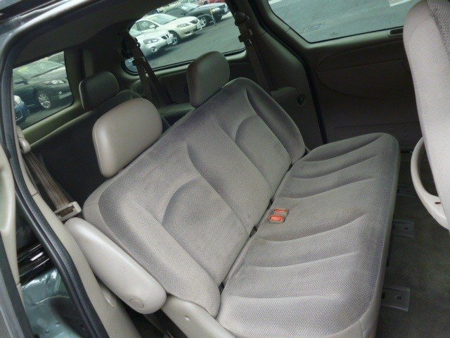 Dodge Grand Caravan 2003 photo 5