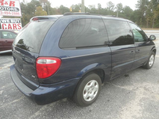Dodge Grand Caravan 2003 photo 3