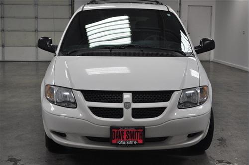 Dodge Grand Caravan 2003 photo 3
