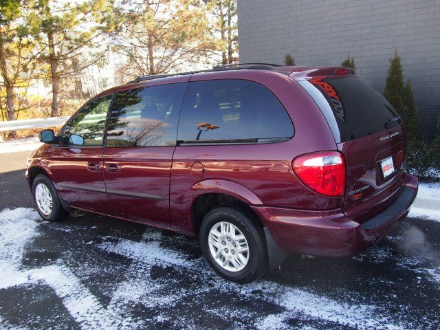 Dodge Grand Caravan 2003 photo 1