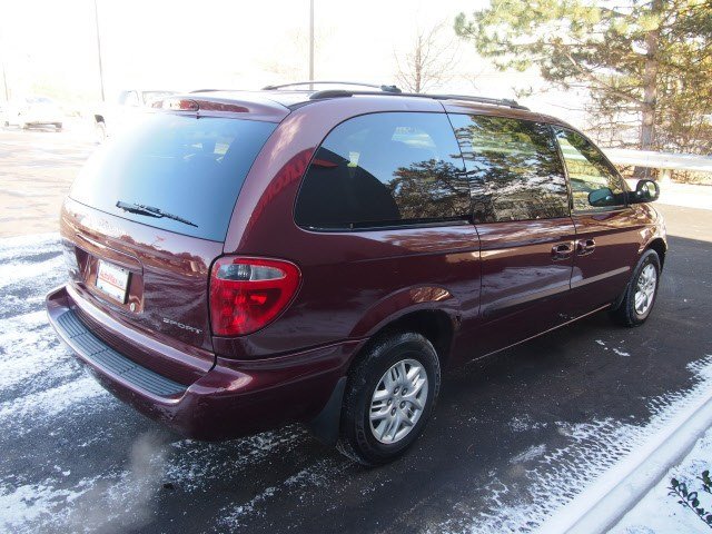 Dodge Grand Caravan 2003 photo 3