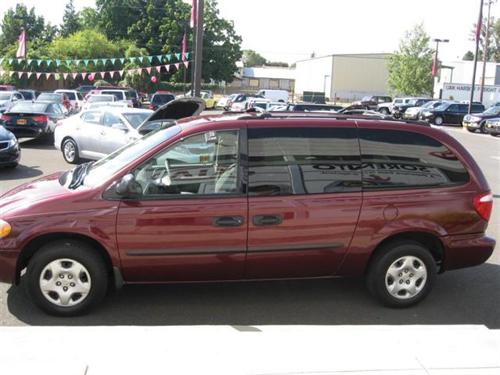 Dodge Grand Caravan 2003 photo 1