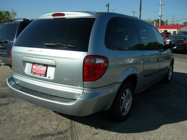 Dodge Grand Caravan 2003 photo 3