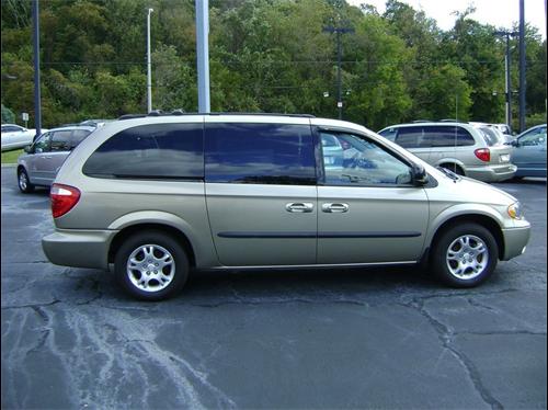 Dodge Grand Caravan 2003 photo 4