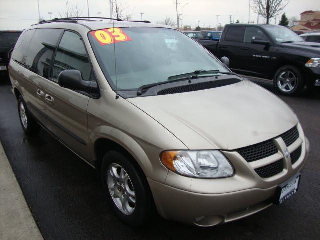 Dodge Grand Caravan 2003 photo 3