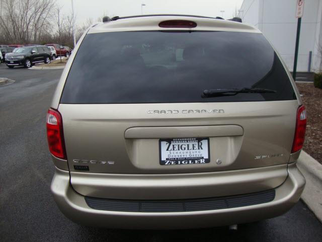 Dodge Grand Caravan 2003 photo 5