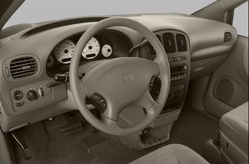 Dodge Grand Caravan 2003 photo 3