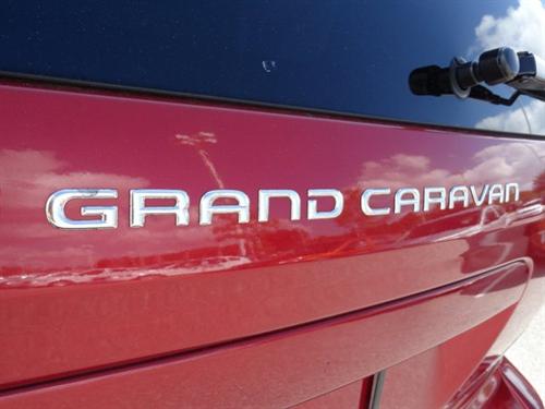Dodge Grand Caravan 2003 photo 2
