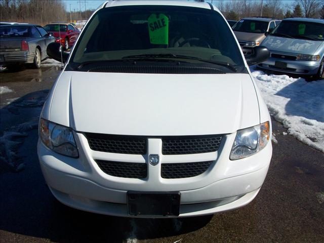 Dodge Grand Caravan 2003 photo 1