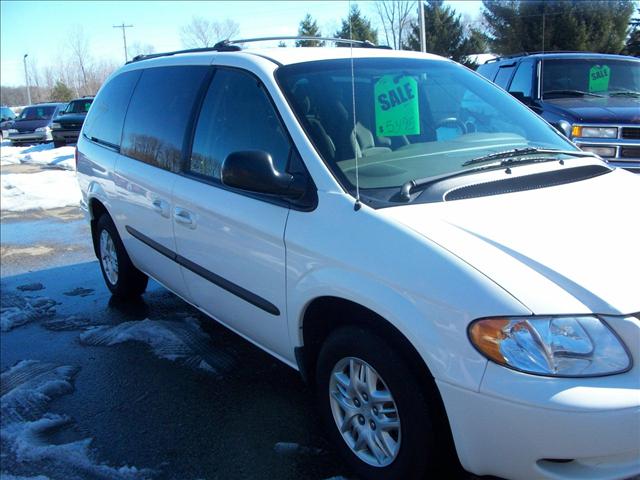 Dodge Grand Caravan 2003 photo 2