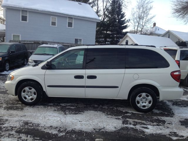 Dodge Grand Caravan 2003 photo 1