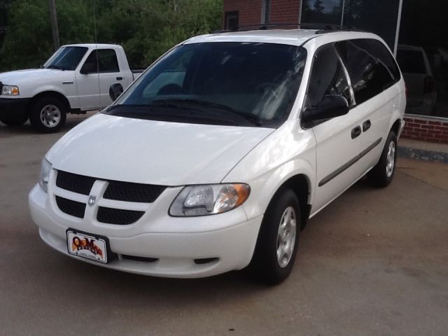 Dodge Grand Caravan 2003 photo 2