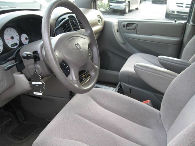 Dodge Grand Caravan 2003 photo 14