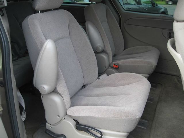 Dodge Grand Caravan 2003 photo 4