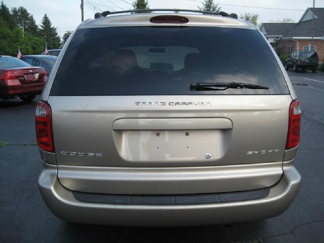 Dodge Grand Caravan 2003 photo 6