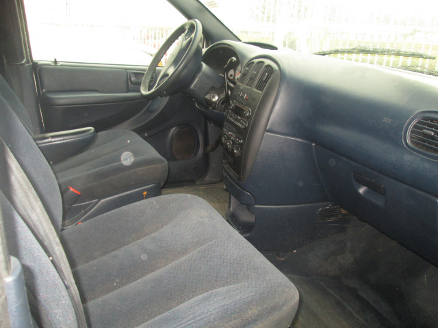 Dodge Grand Caravan 2003 photo 1