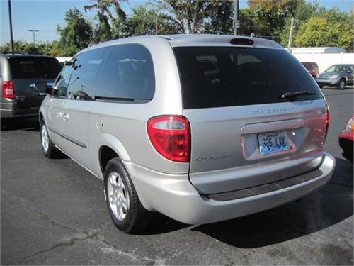 Dodge Grand Caravan 2003 photo 2
