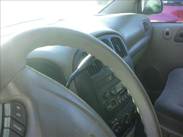 Dodge Grand Caravan 2003 photo 2