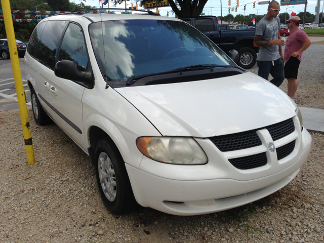 Dodge Grand Caravan 2003 photo 2