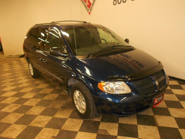 Dodge Grand Caravan 2003 photo 1