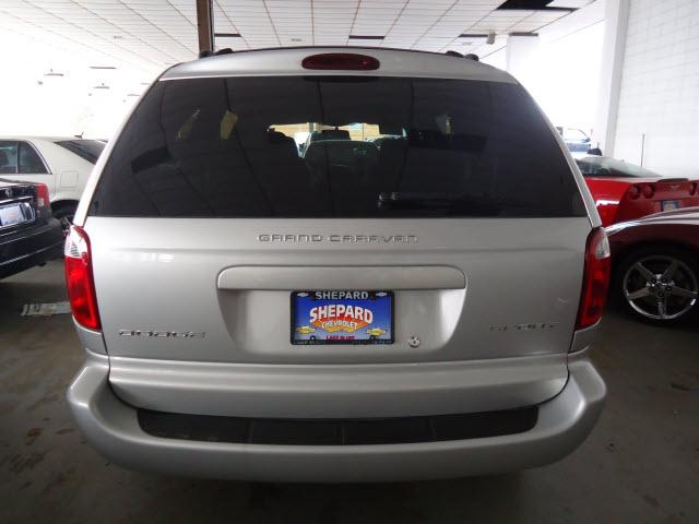 Dodge Grand Caravan 2003 photo 4