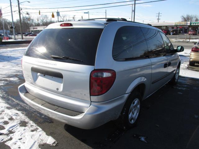 Dodge Grand Caravan 2003 photo 1