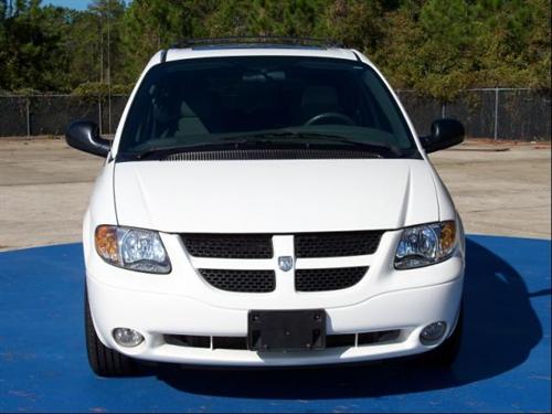 Dodge Grand Caravan 2004 photo 1