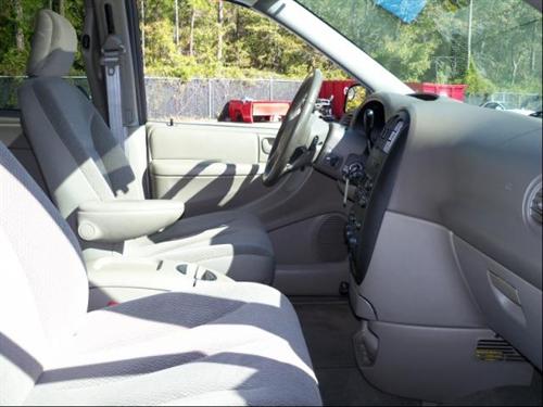 Dodge Grand Caravan 2004 photo 3
