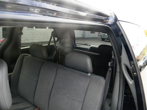 Dodge Grand Caravan 2004 photo 1