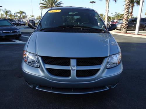 Dodge Grand Caravan 2004 photo 4