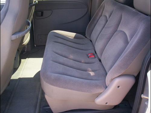 Dodge Grand Caravan 2004 photo 5