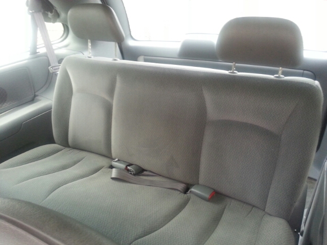 Dodge Grand Caravan 2004 photo 4