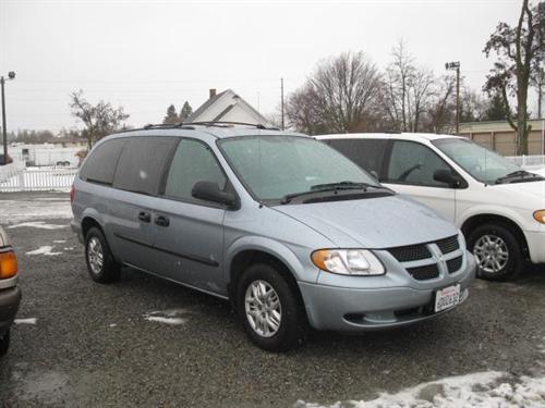 Dodge Grand Caravan 2004 photo 2
