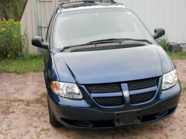 Dodge Grand Caravan 2004 photo 3