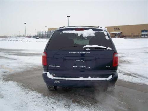 Dodge Grand Caravan 2004 photo 1