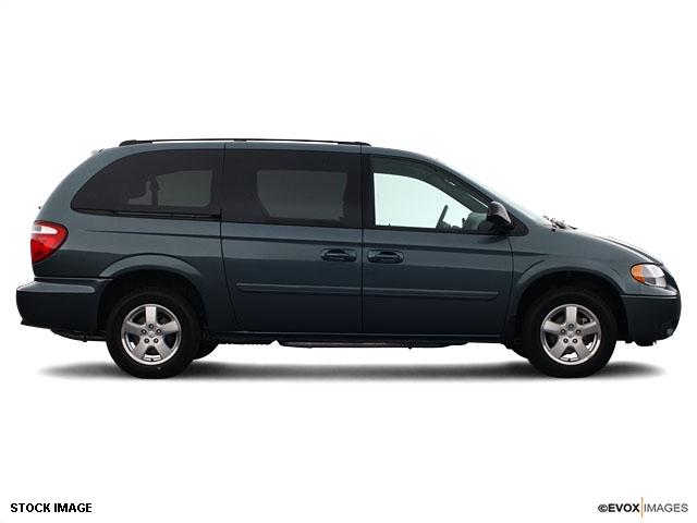 Dodge Grand Caravan 2005 photo 3