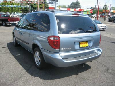 Dodge Grand Caravan 2005 photo 4